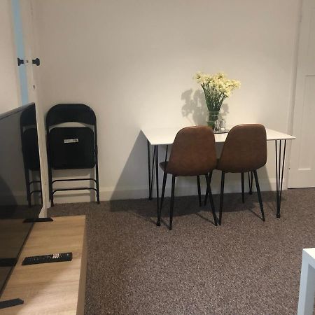 Appartamento Garden Flat In Central Location Londra Esterno foto